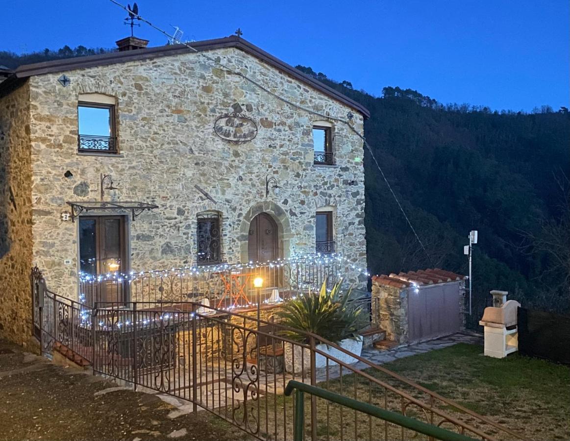 Ferienwohnung Casa Dell'Angelo Castelnuovo Magra Exterior foto