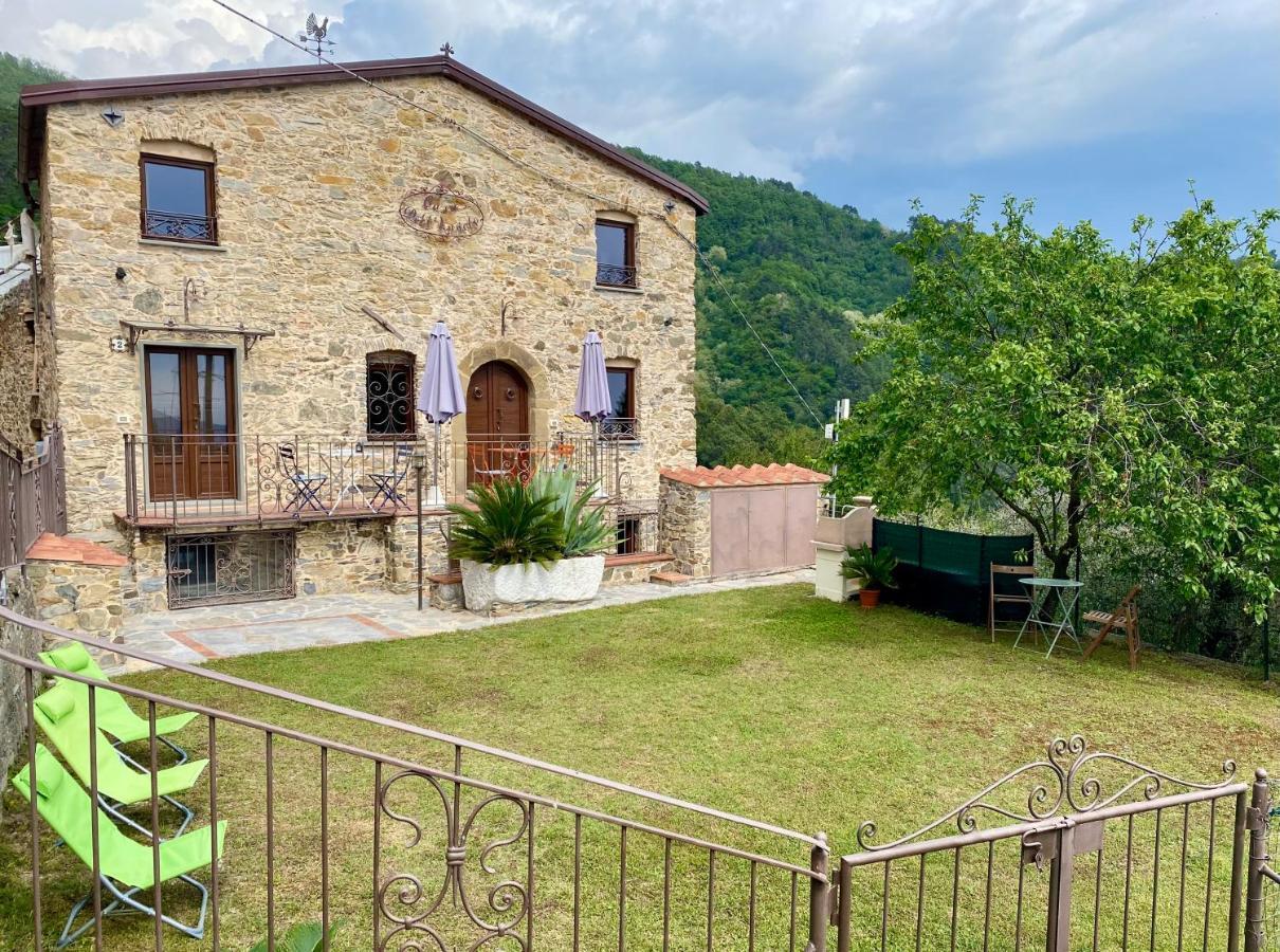 Ferienwohnung Casa Dell'Angelo Castelnuovo Magra Exterior foto