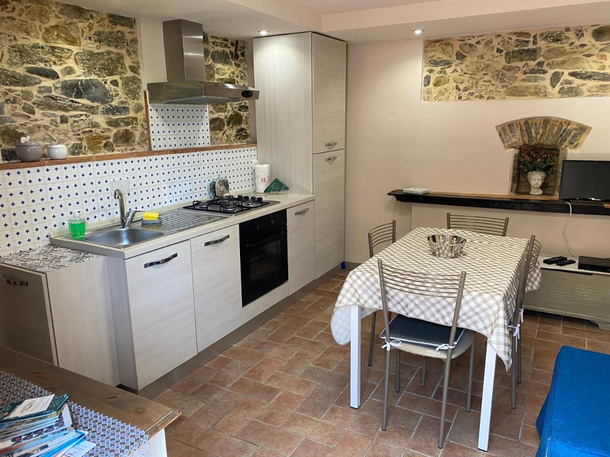 Ferienwohnung Casa Dell'Angelo Castelnuovo Magra Exterior foto