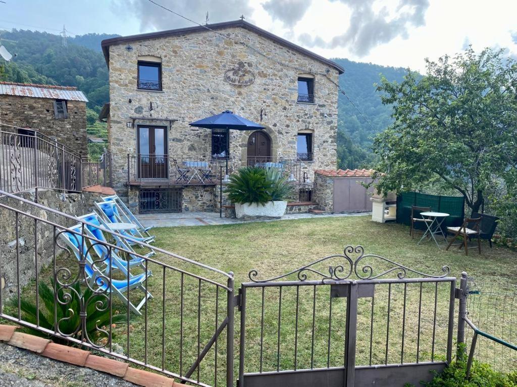 Ferienwohnung Casa Dell'Angelo Castelnuovo Magra Exterior foto