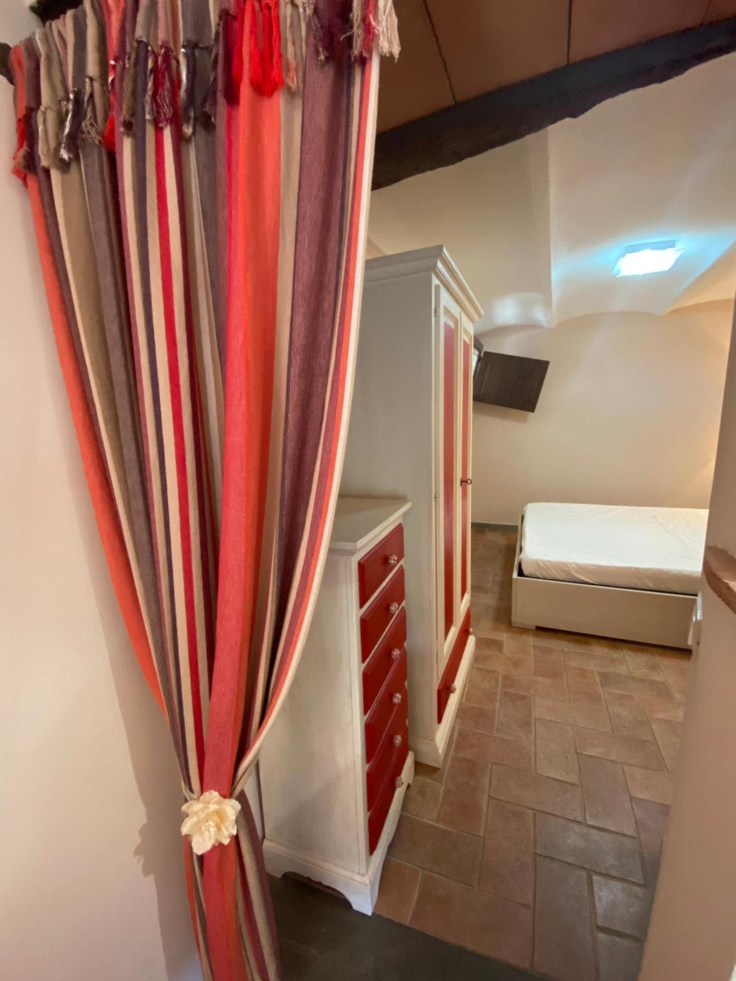 Ferienwohnung Casa Dell'Angelo Castelnuovo Magra Exterior foto