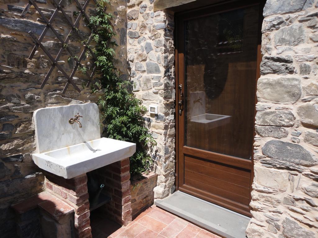 Ferienwohnung Casa Dell'Angelo Castelnuovo Magra Exterior foto